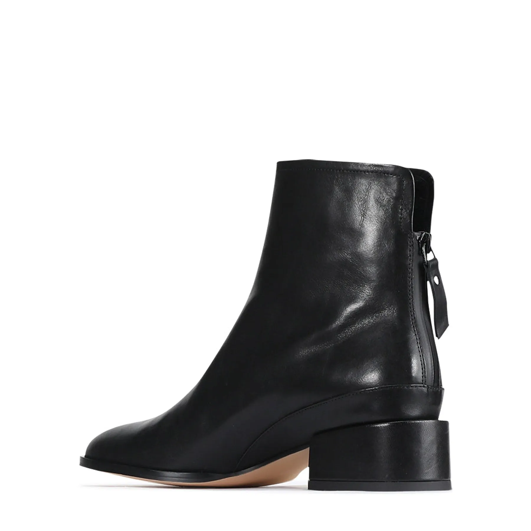 CAST LEATHER ARCHIVE ANKLE BOOT