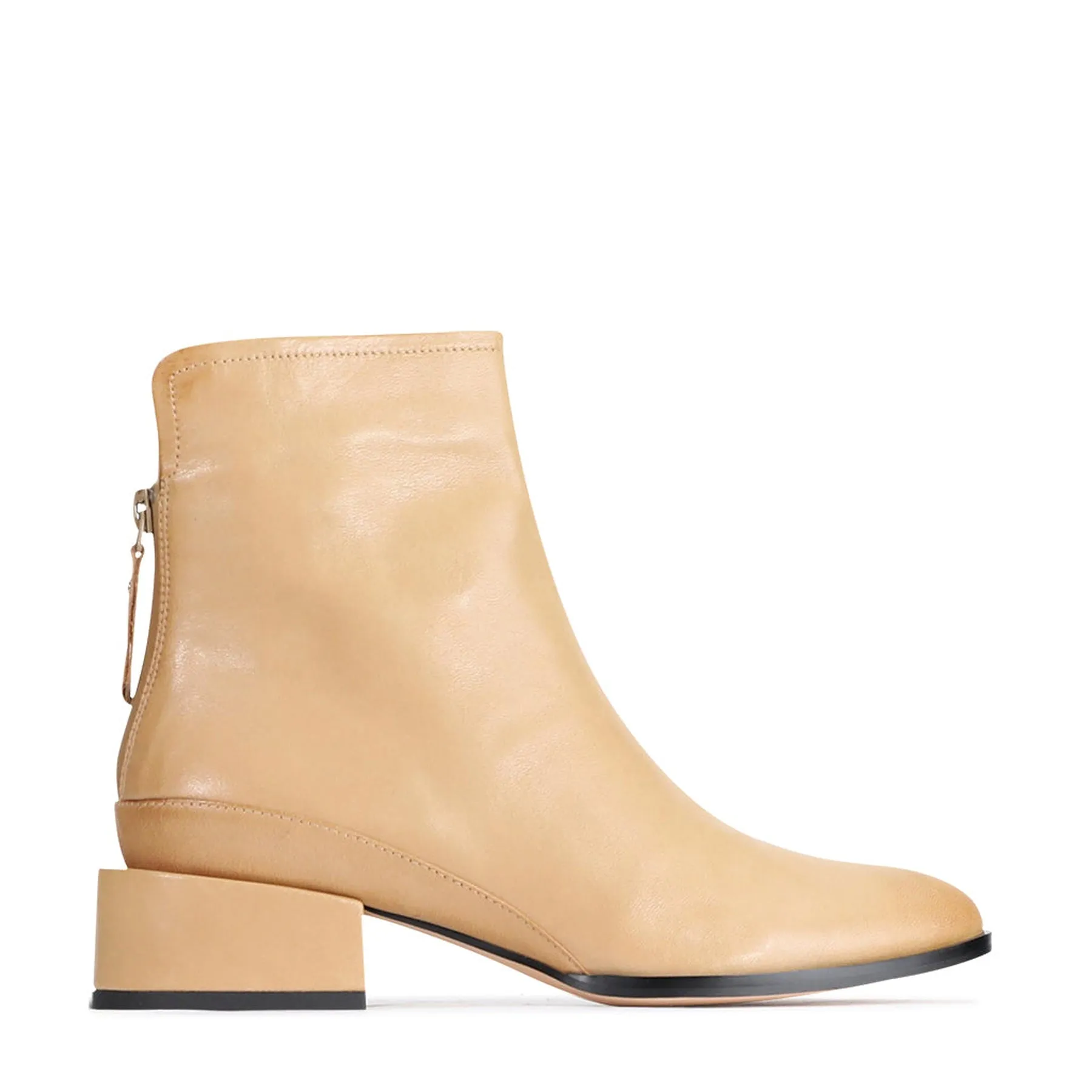 CAST LEATHER ARCHIVE ANKLE BOOT