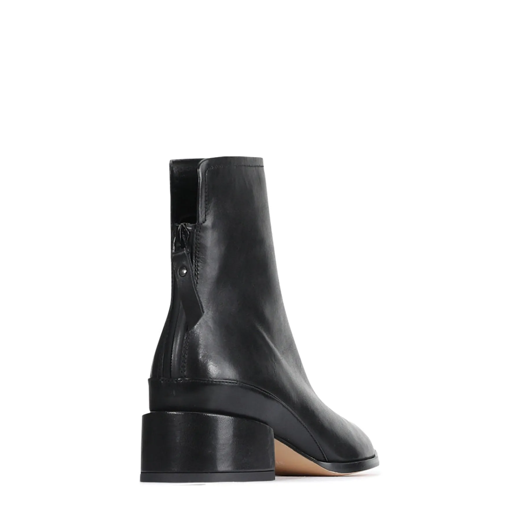 CAST LEATHER ARCHIVE ANKLE BOOT