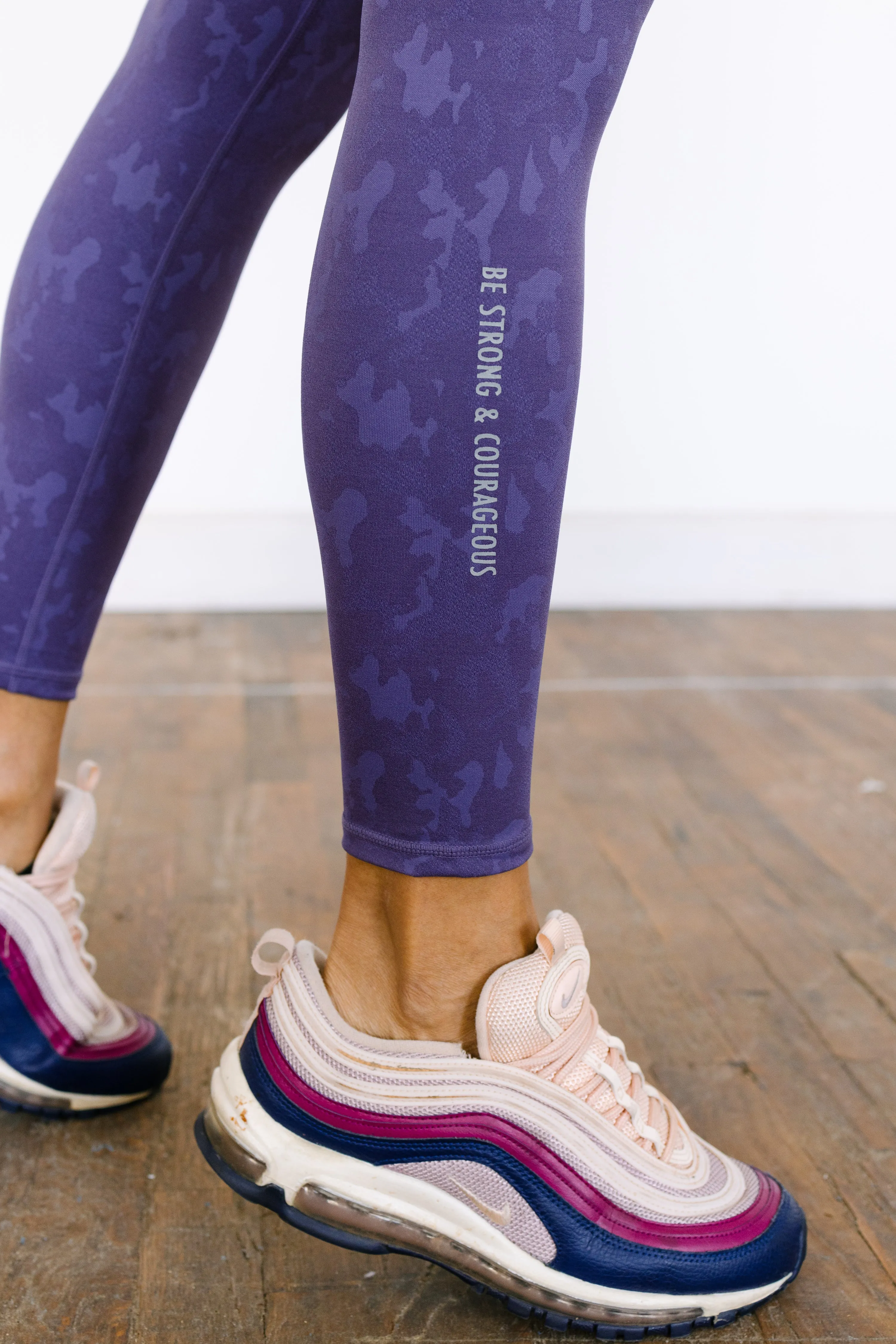 "Be Strong" Camo Tights