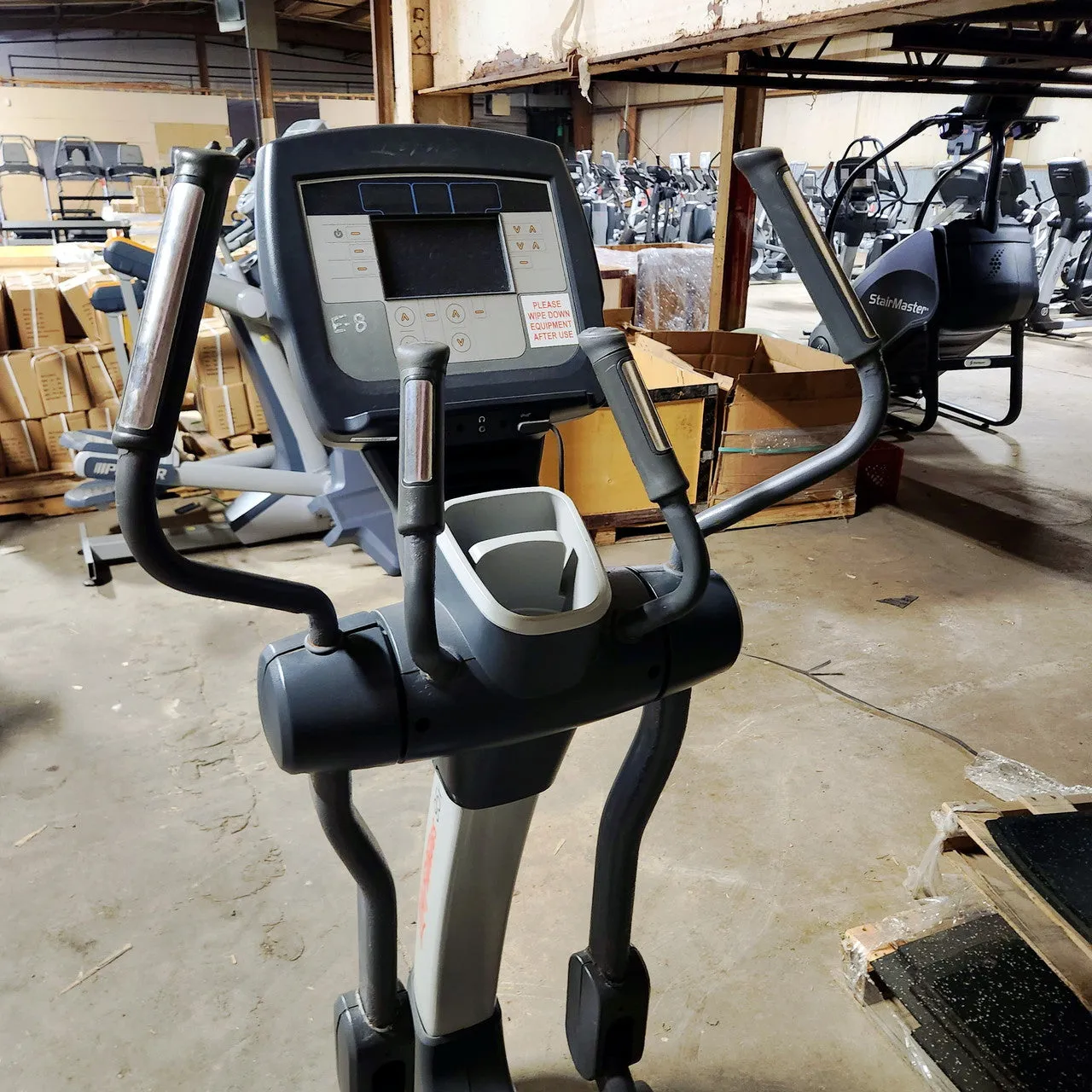 Refurbished Life Fitness 95X Elliptical with Inspire Console